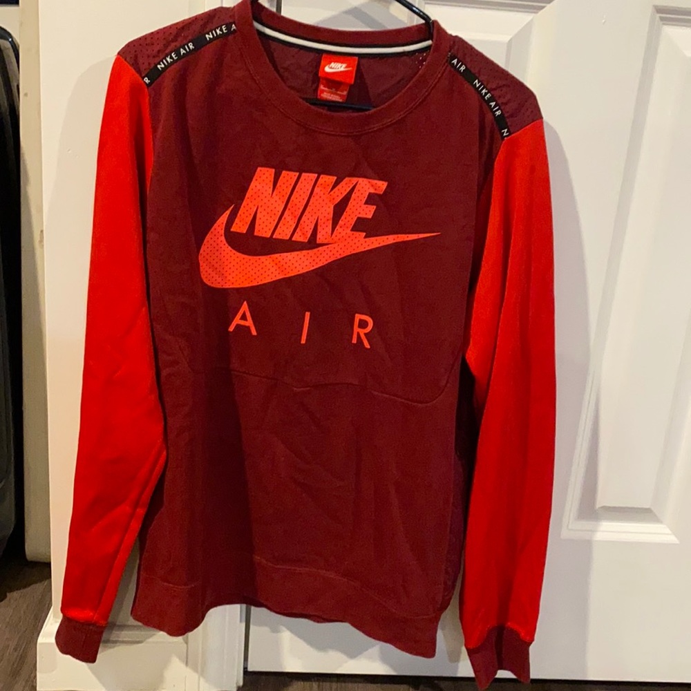 Nike Sweater in Red